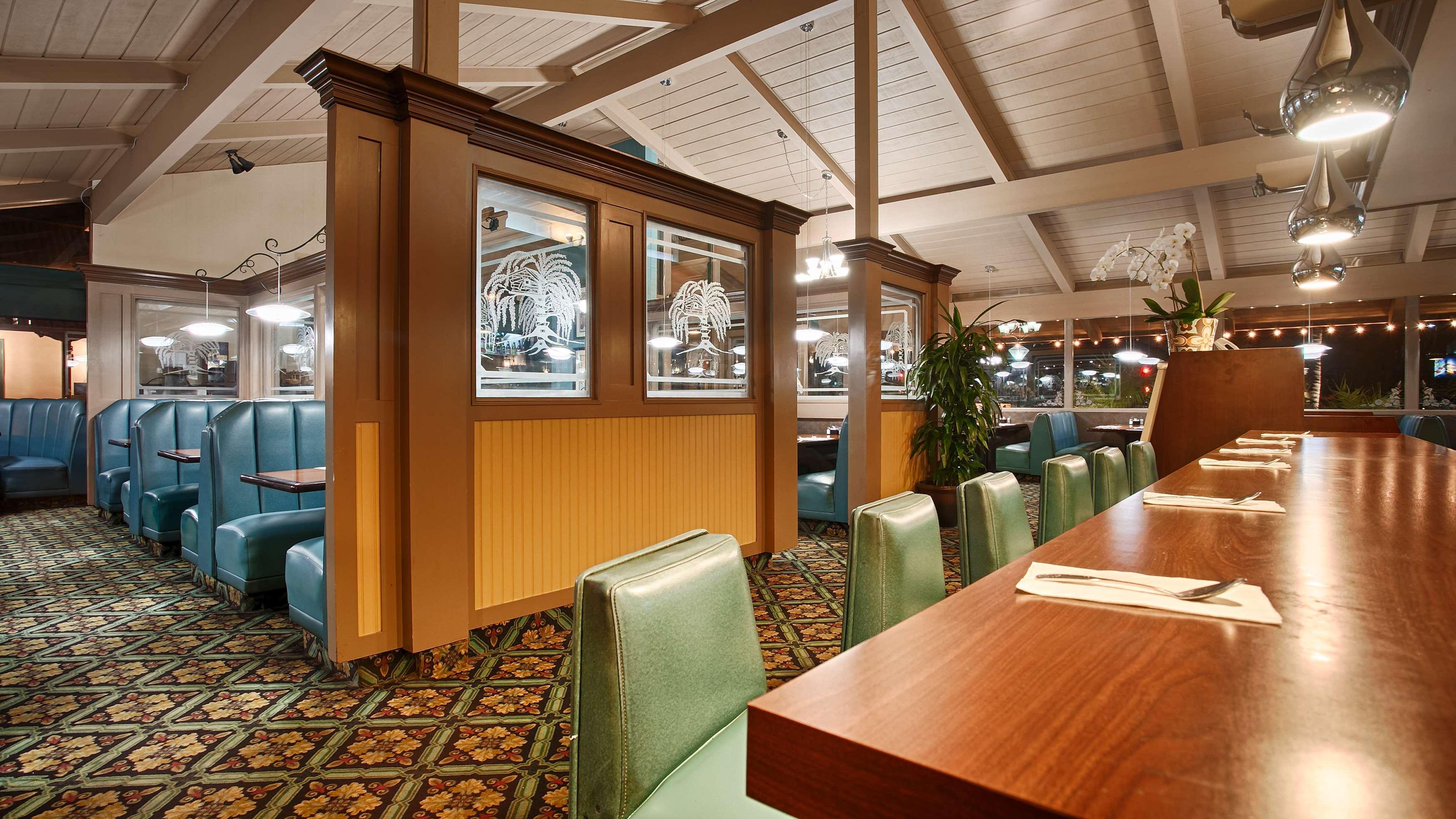 Best Western Plus Pepper Tree Inn Santa Barbara Exterior photo